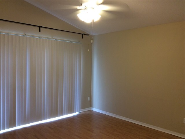 Building Photo - 10942 Brown Trout Cir