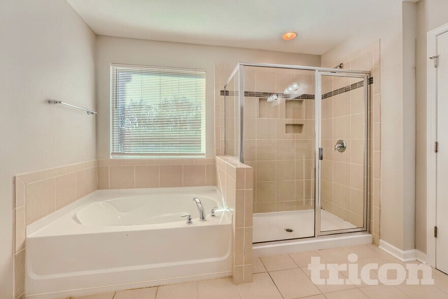 Building Photo - 15015 Ockeechobee Ct