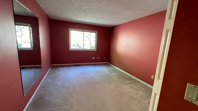 Building Photo - Cedar Mill, Gorgeous 3 bed 2.5 bath home. Walk through video