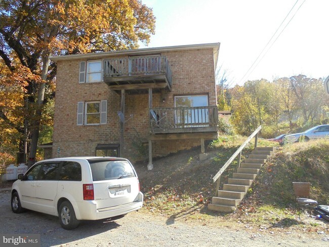 Building Photo - 51 Ed Turner Ln