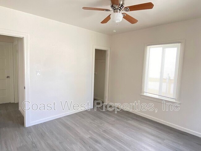 Building Photo - 4469 Maryland St