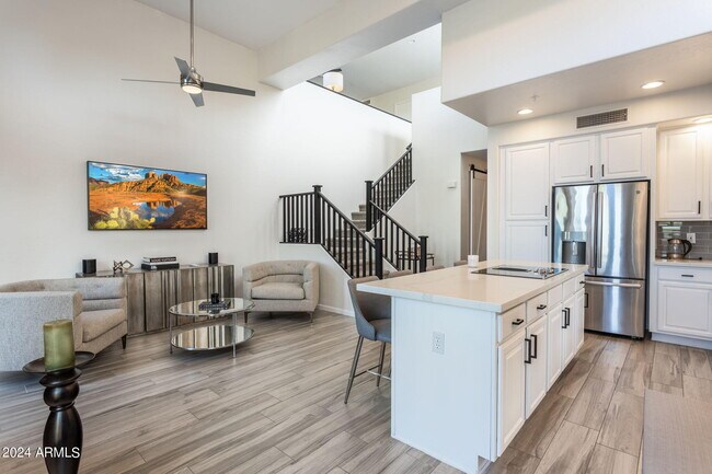 Building Photo - 28990 N White Feather Ln