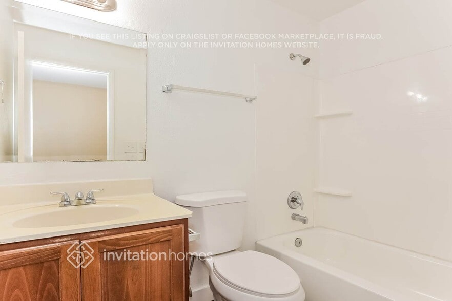 Building Photo - 7129 W Merrell St