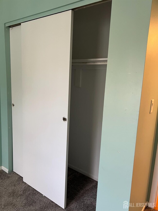 Building Photo - 100 Wyndmoor Dr