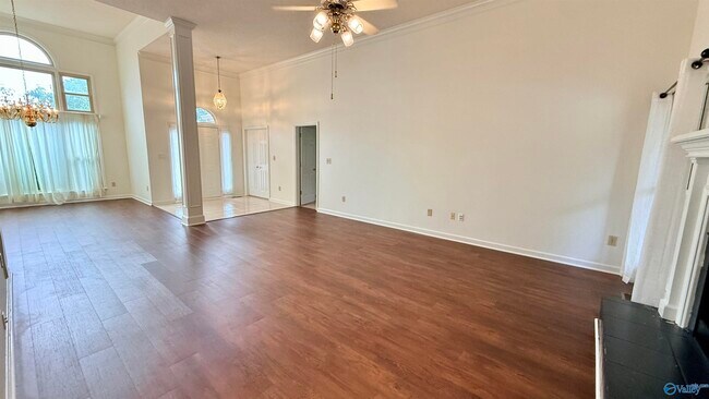 Building Photo - 113 Nobleton Ln NW