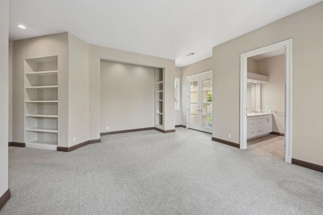 Building Photo - 431 Flores De Oro