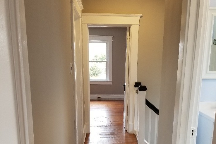 Upstairs Hallway - 2901 Chesley Ave