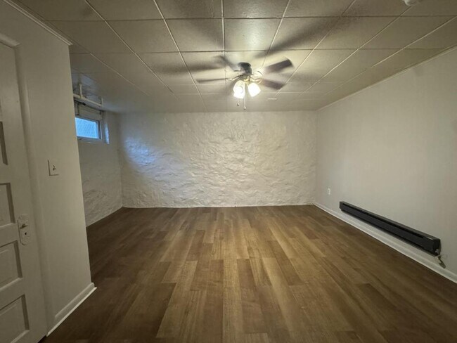 Building Photo - 4802 Frederick Ave