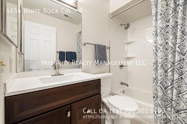 Building Photo - 4654 White Rock Cir