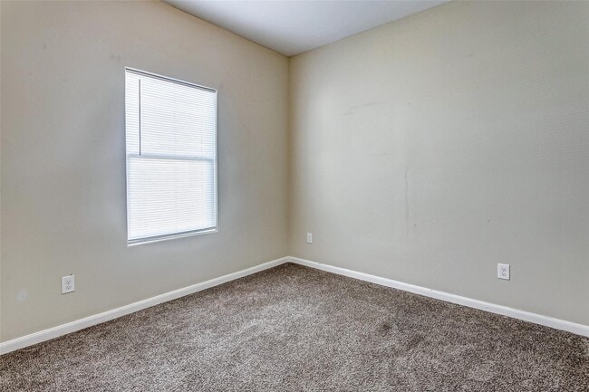 Building Photo - 8704 San Rocco St