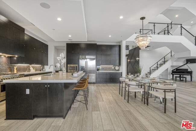 Building Photo - 20248 Willoughby Ln