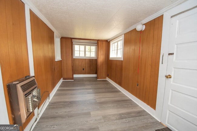 Building Photo - 65 Bradfield Dr