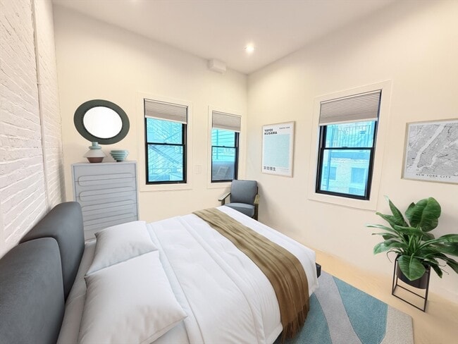 Building Photo - 182 Webster St