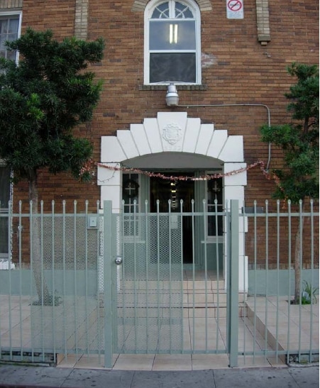 Building Photo - 5522 Sierra Vista Ave