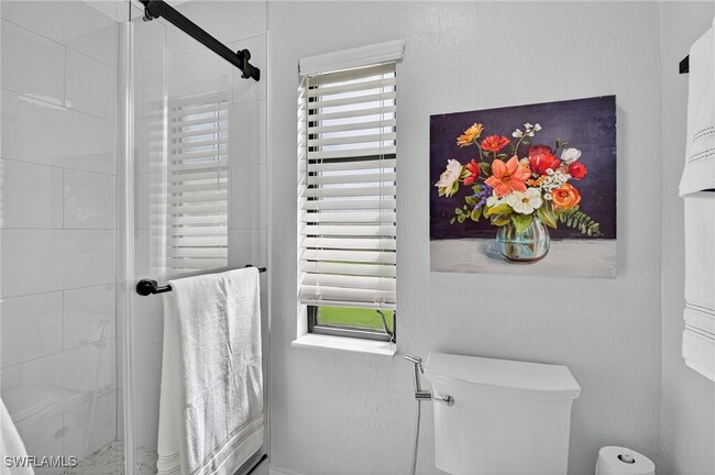 Building Photo - 5270 Berkeley Dr