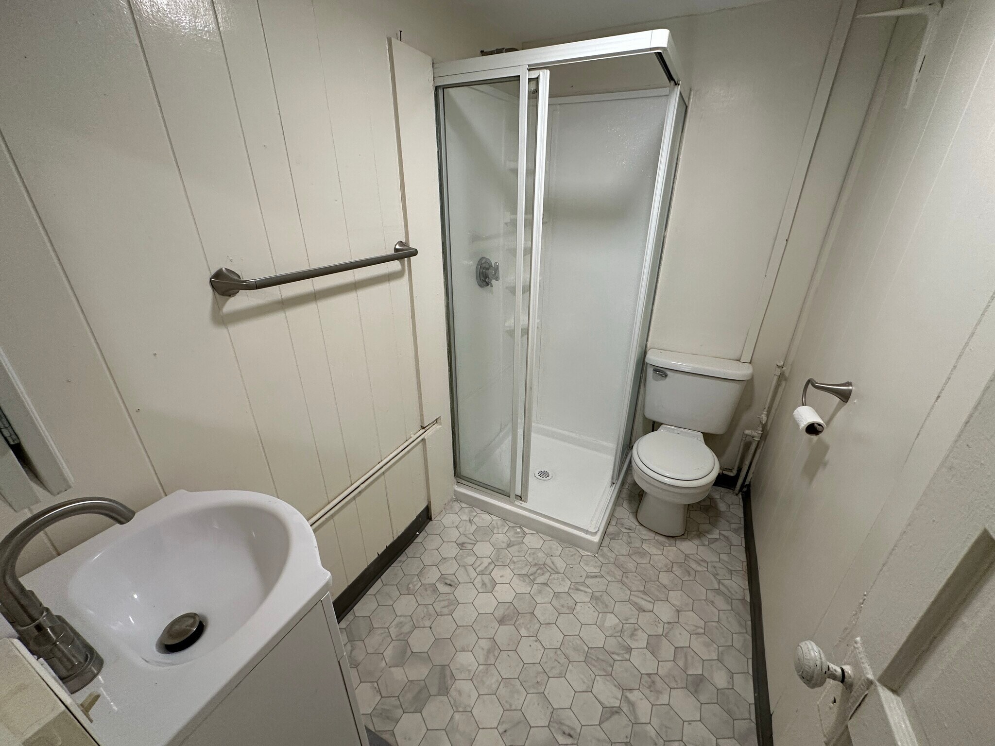 Building Photo - 238 Cambridge St