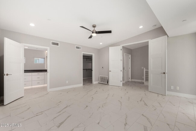 Building Photo - 4525 N 40th St