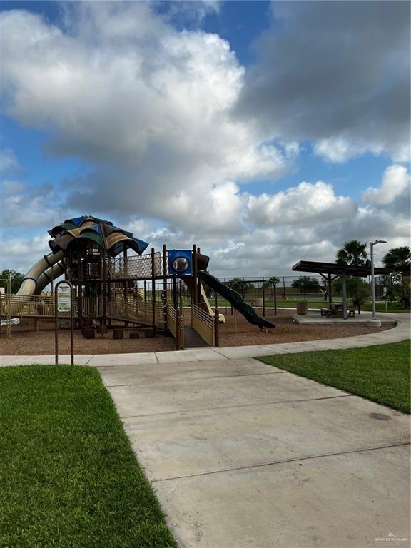 Building Photo - 19 Chalk Rdg Dr