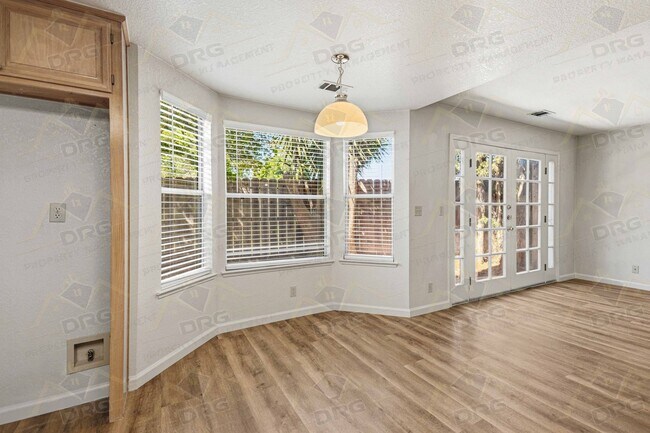 Building Photo - 2101 Finley Ct