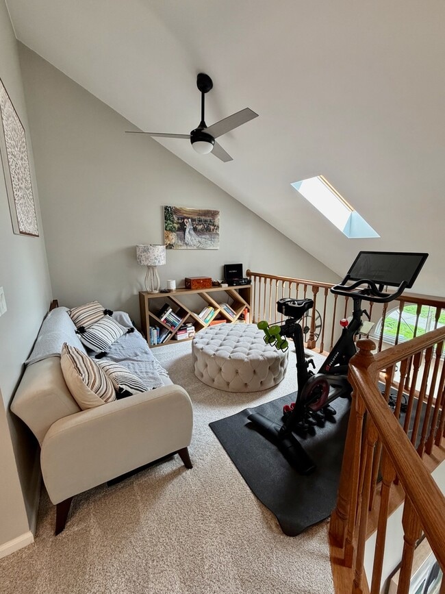 Building Photo - 1353 Ridgefield Cir