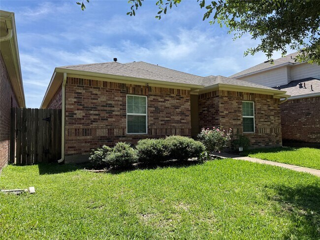 Building Photo - 8206 Malago Point Dr