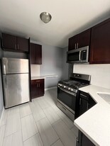 Building Photo - 157 Avenue E