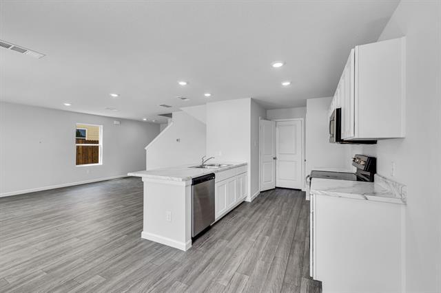 Building Photo - 7332 Tin Star Dr