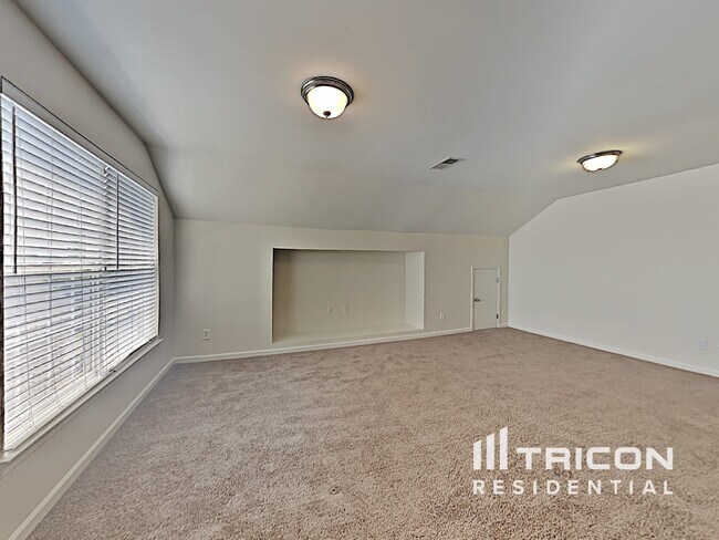 Building Photo - 2608 Peabody Ct