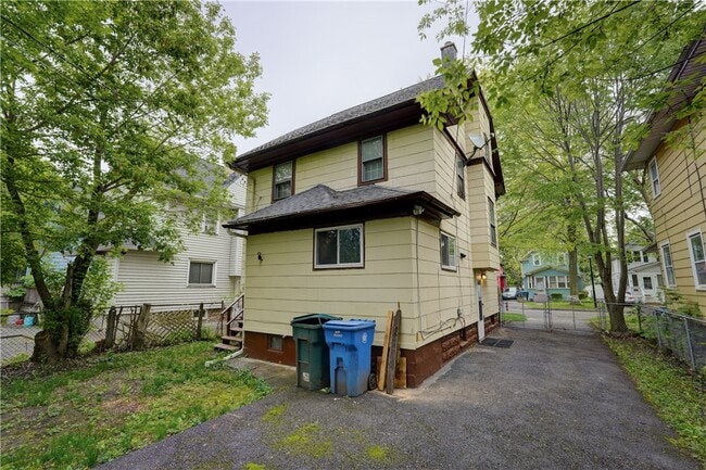 Building Photo - 49 Depew St