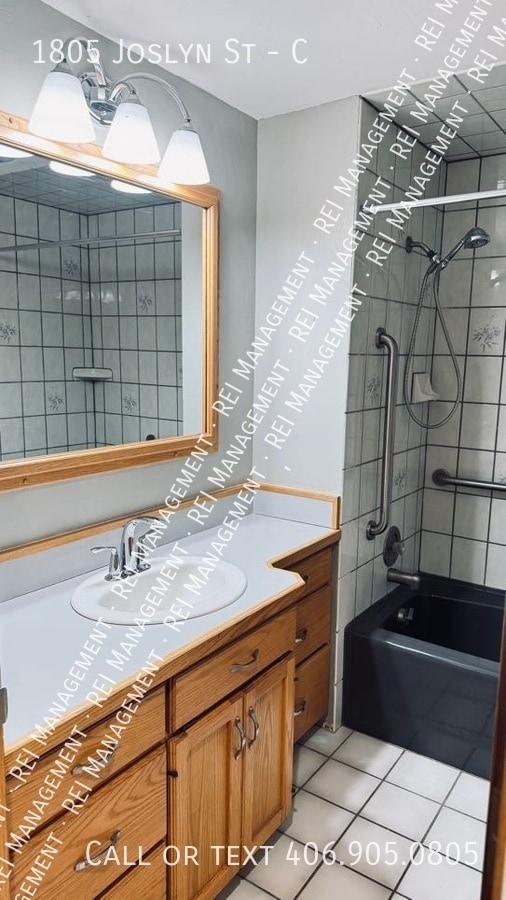 Building Photo - 1805 Joslyn St