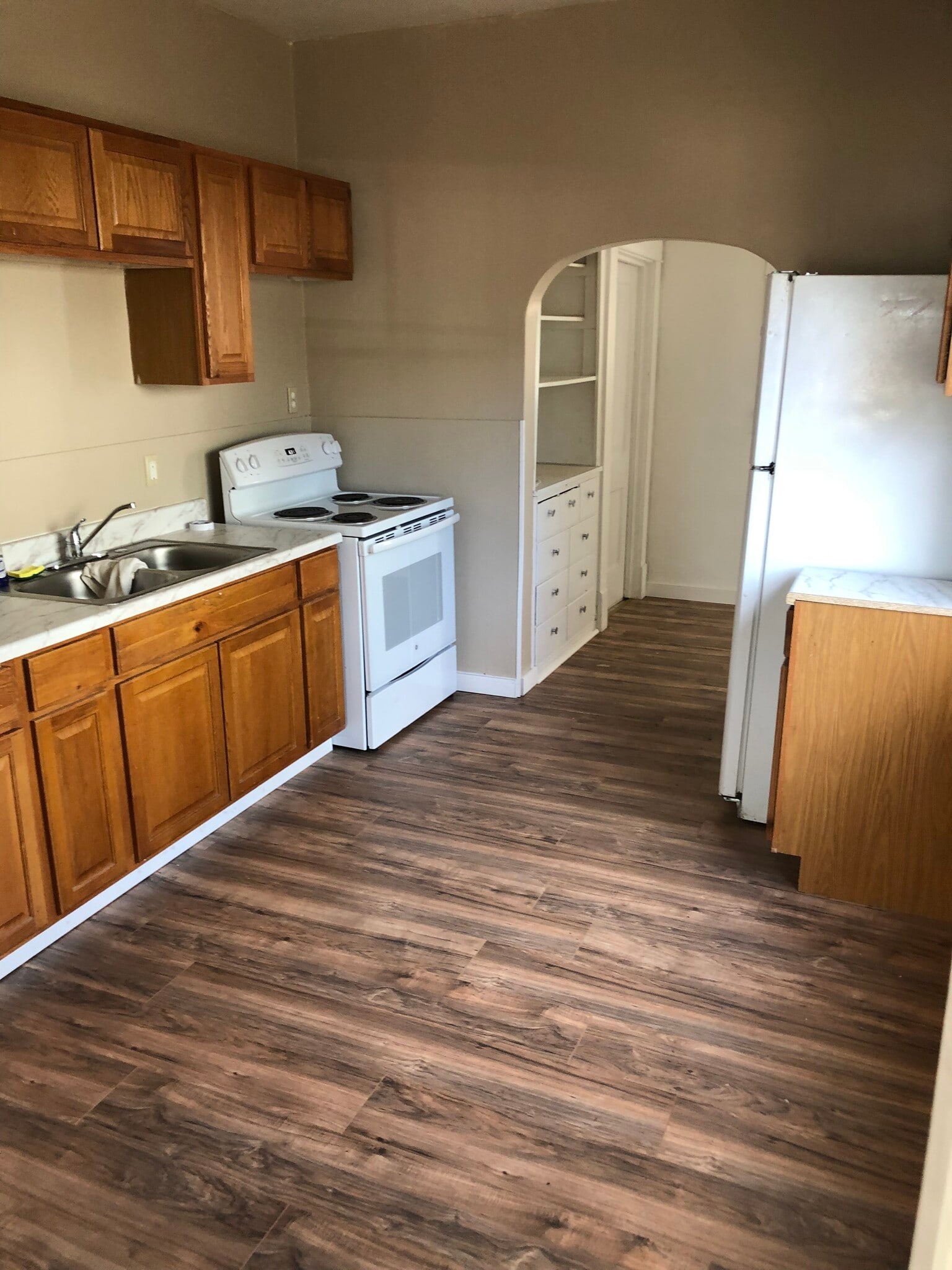 Kitchen - 520 11th St