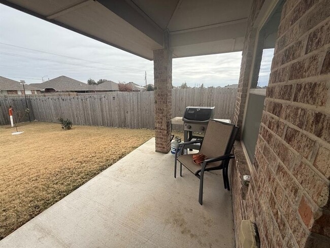 Building Photo - 7712 Windstone Dr