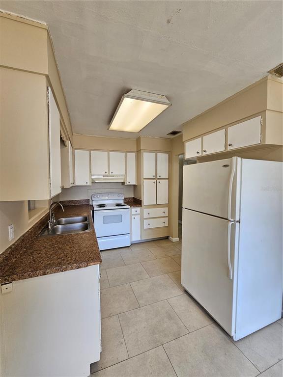 Building Photo - 2412 Kiwanis Ave