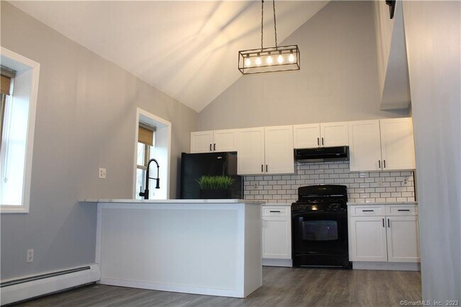 Building Photo - 36 Tinsmith Crossing