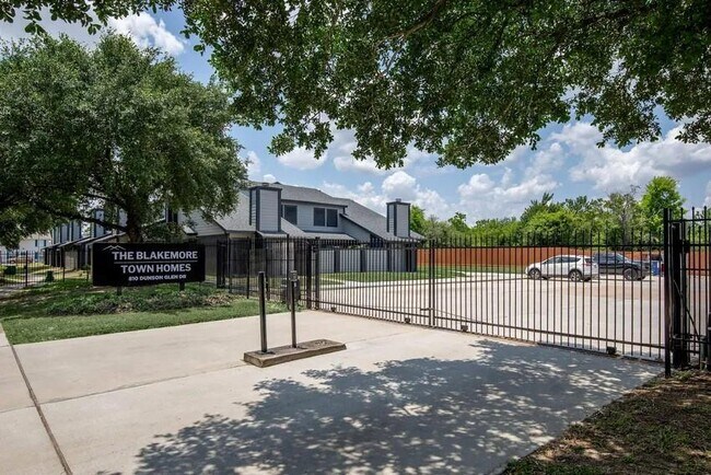 Building Photo - 810 Dunson Glen Dr