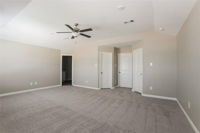 Building Photo - 25229 Dickens Dr