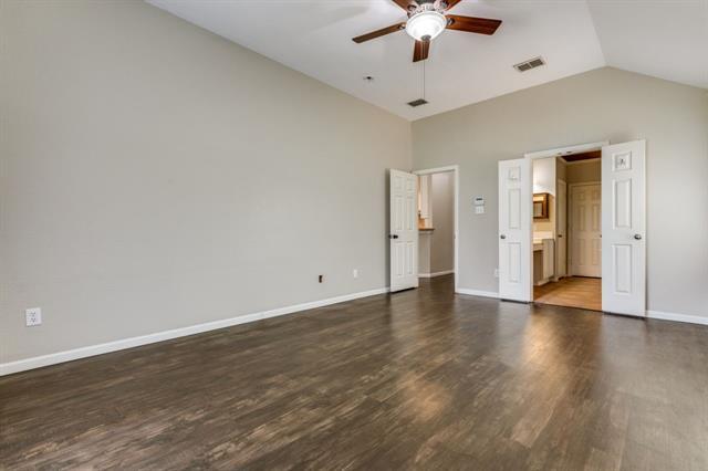 Building Photo - 15858 Durango Dr