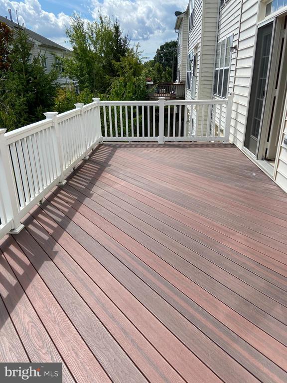 Building Photo - 5633 Sheals Ln