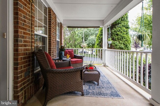 Building Photo - 115 Richard Dr SE