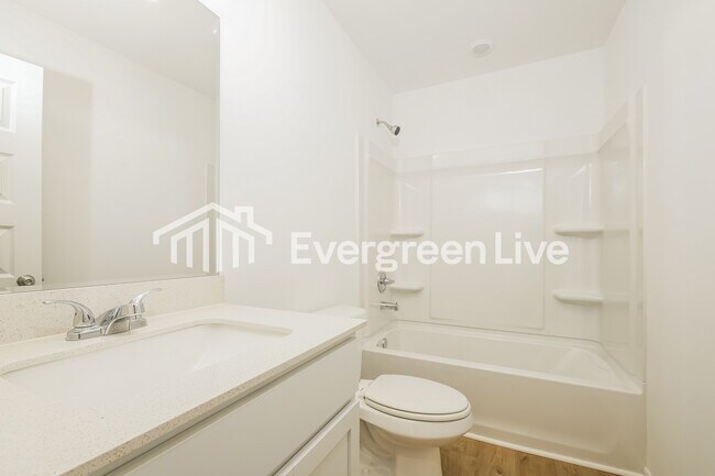 Building Photo - 4005 Olivia St