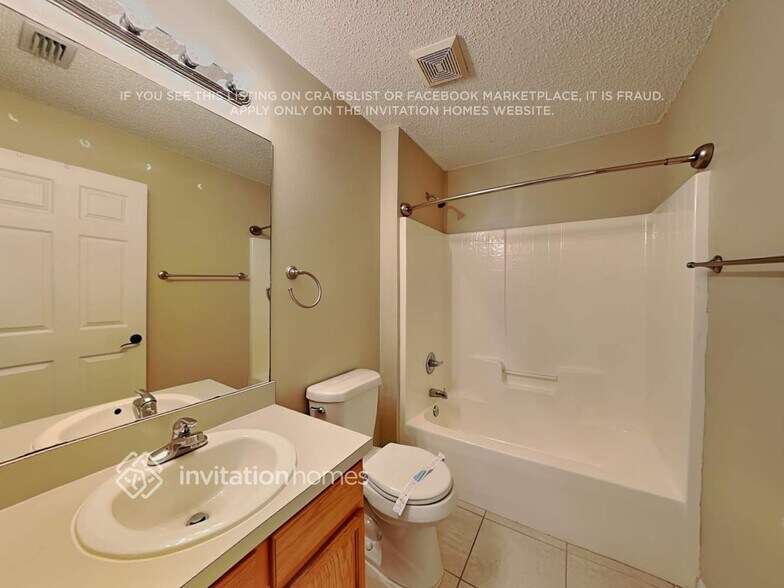 Building Photo - 2781 Stratford Pointe Dr