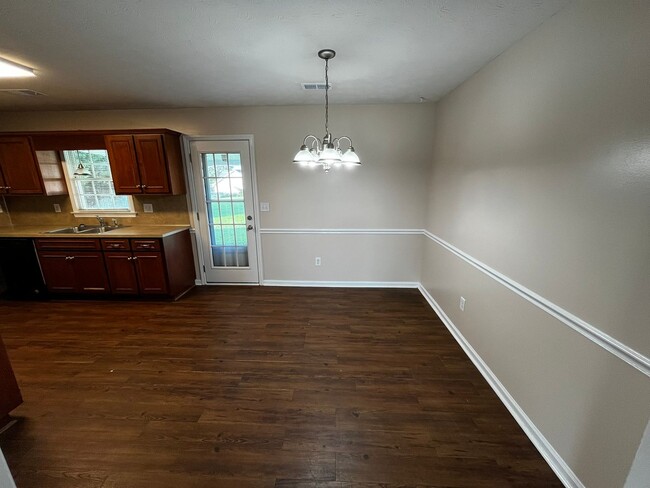 Building Photo - Beautiful Total Electric Home In Phenix Ci...