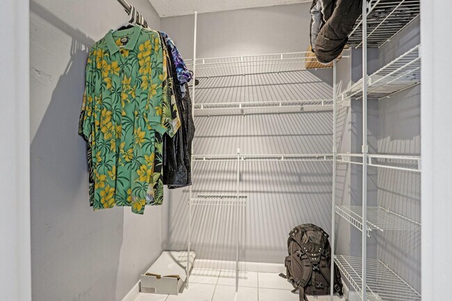 Building Photo - 6500 Cypress Rd