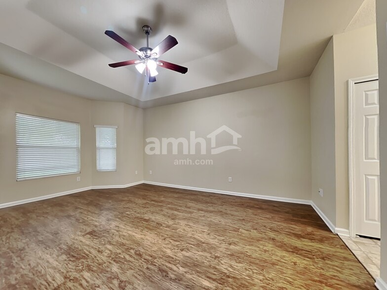 Building Photo - 428 Fort Drum Ct