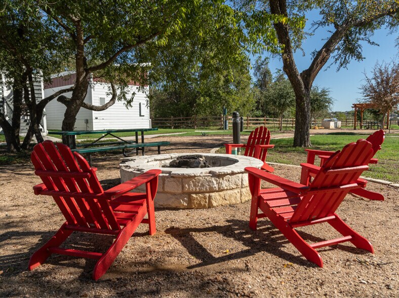 Building Photo - 8220 Canoga Ave