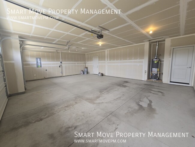 Building Photo - 7529 W Snowberry Dr