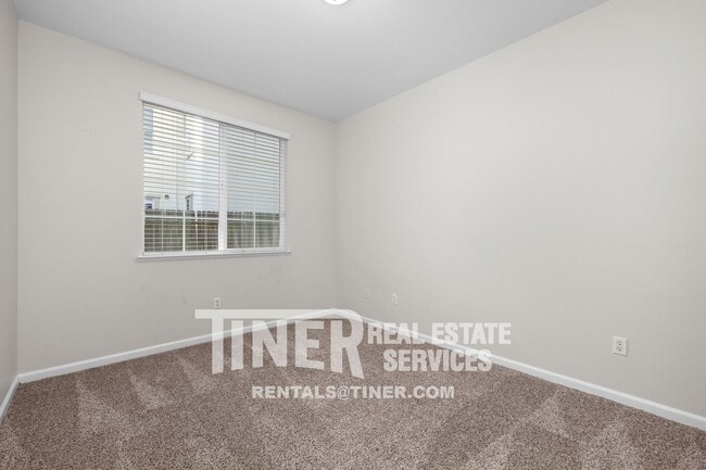 Building Photo - 1422 Stoney Cross Ln