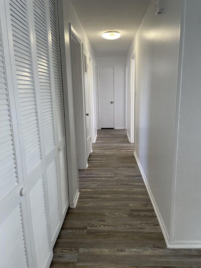 Building Photo - Coastal Living Starts Here – Renovated 4BR Home Just 10 Minutes from the Beach