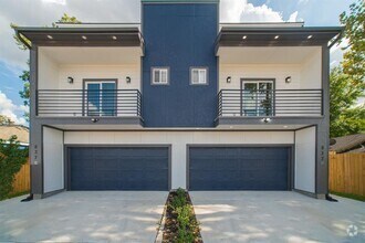 Building Photo - Modern Living with WATER, GAS & ALARM SYST...