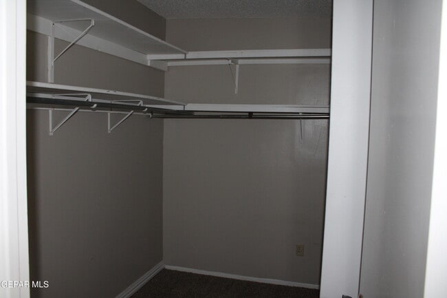 Building Photo - 5613 Wadsworth Ave